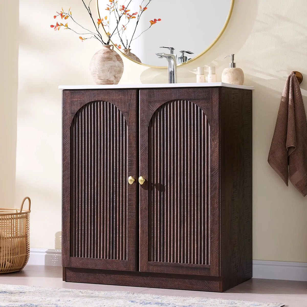 Modern Fluted Bathroom Vanity With Ceramic Basin And Mirror