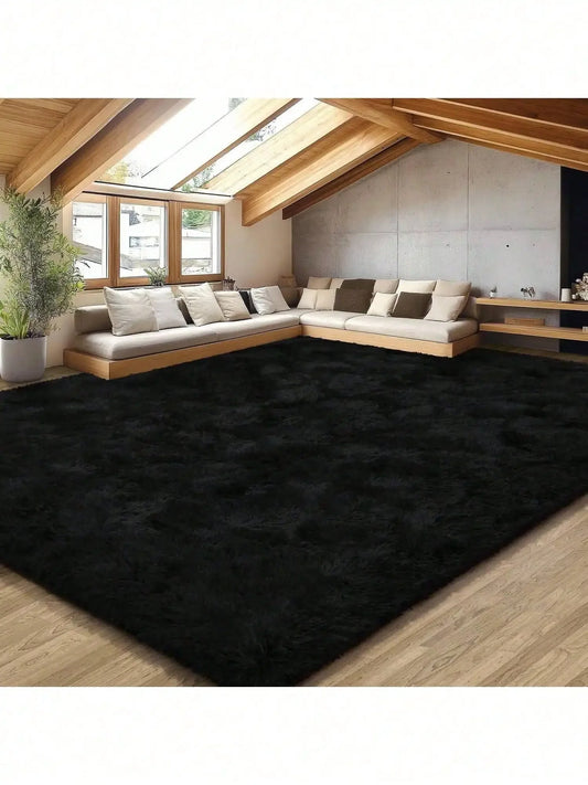 Soft Plush Polyester Rug With Non Slip Backing For Home