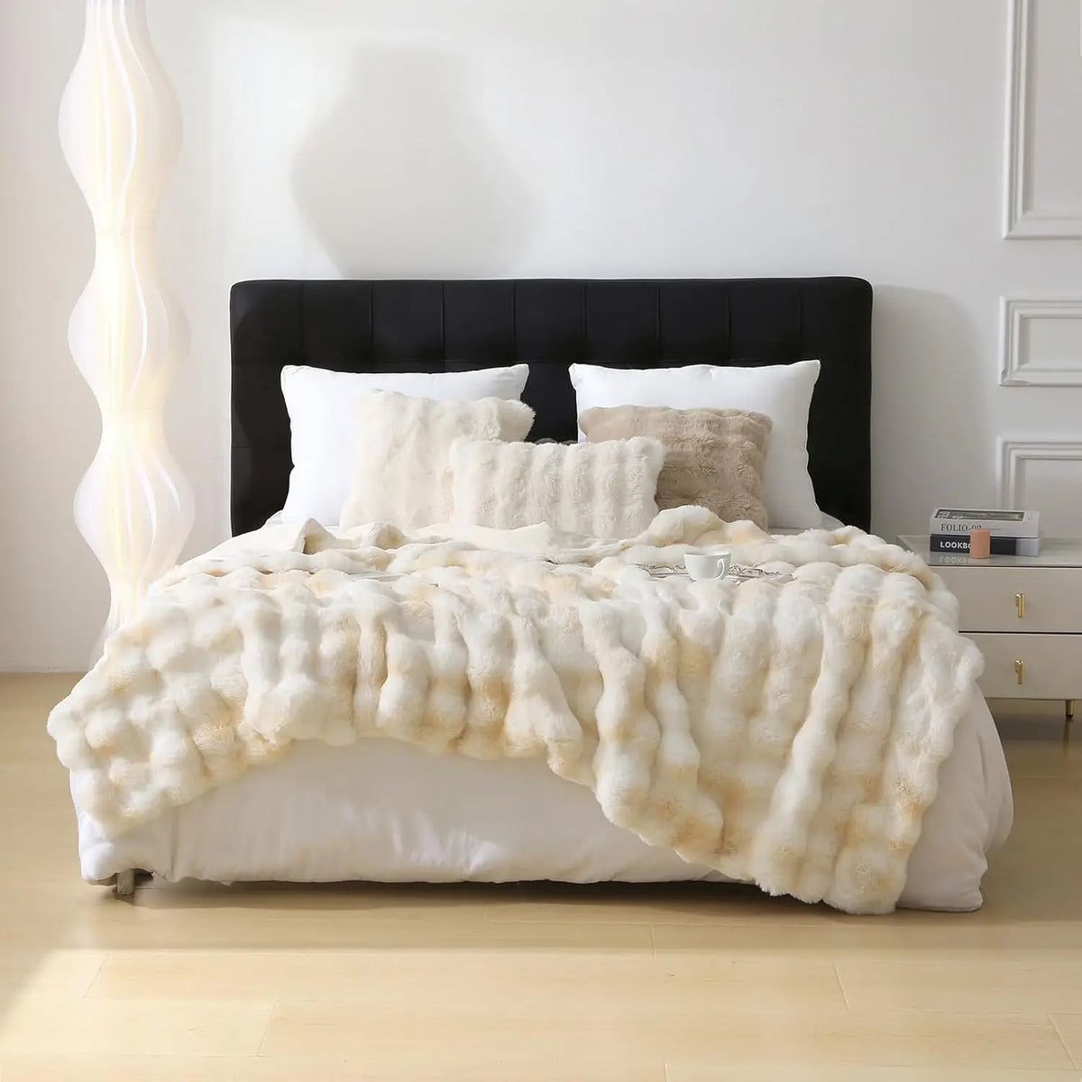 Rosekind Bubble Fleece Throw Blanket For Soft Bedroom Decor